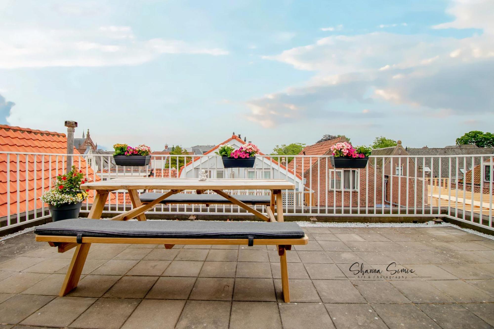 Aparthotel De Koning By Urban Home Stay Алкмар Экстерьер фото